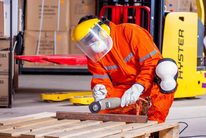 From Fix to Fabulous, Essential Home Repair Services Unveiled